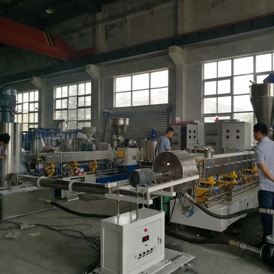 2.5tons/h Twin Screw Masterbatch Extruder PE PP Filler Master Batch Machine