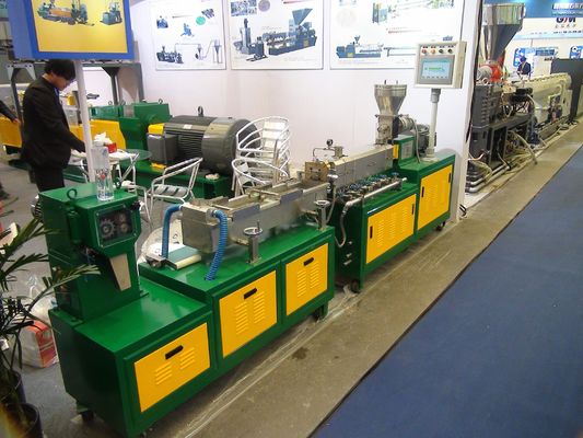 Lab Twin Screw Extruders for Masterbatch Plastic Extruder Price